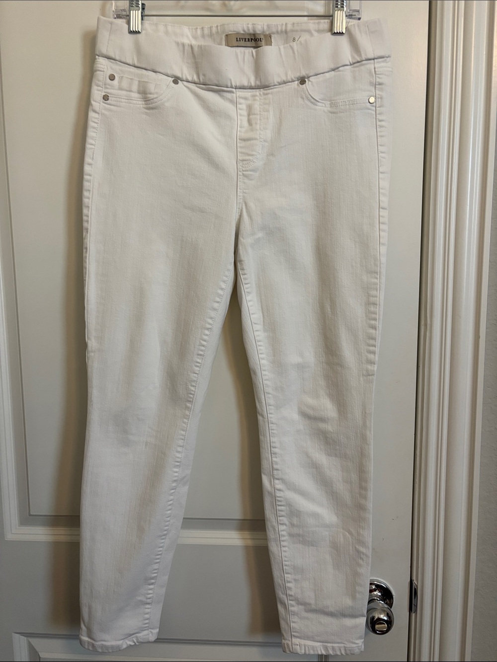 Liverpool Women’s White Ankle Legging Jeans 8/29